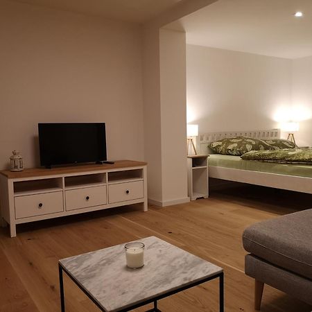 Modernes Und Helles Apartment Im Loft Stil Heidelberg Exterior photo