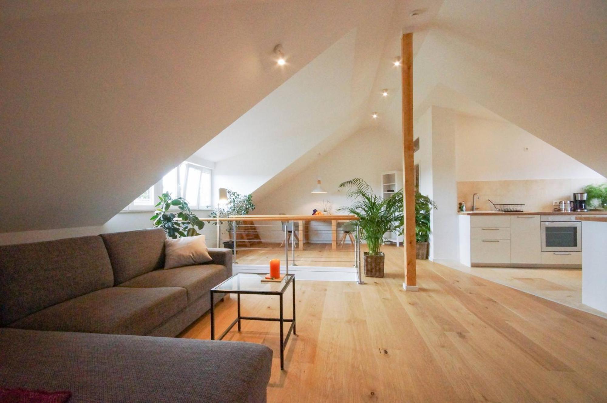 Modernes Und Helles Apartment Im Loft Stil Heidelberg Exterior photo